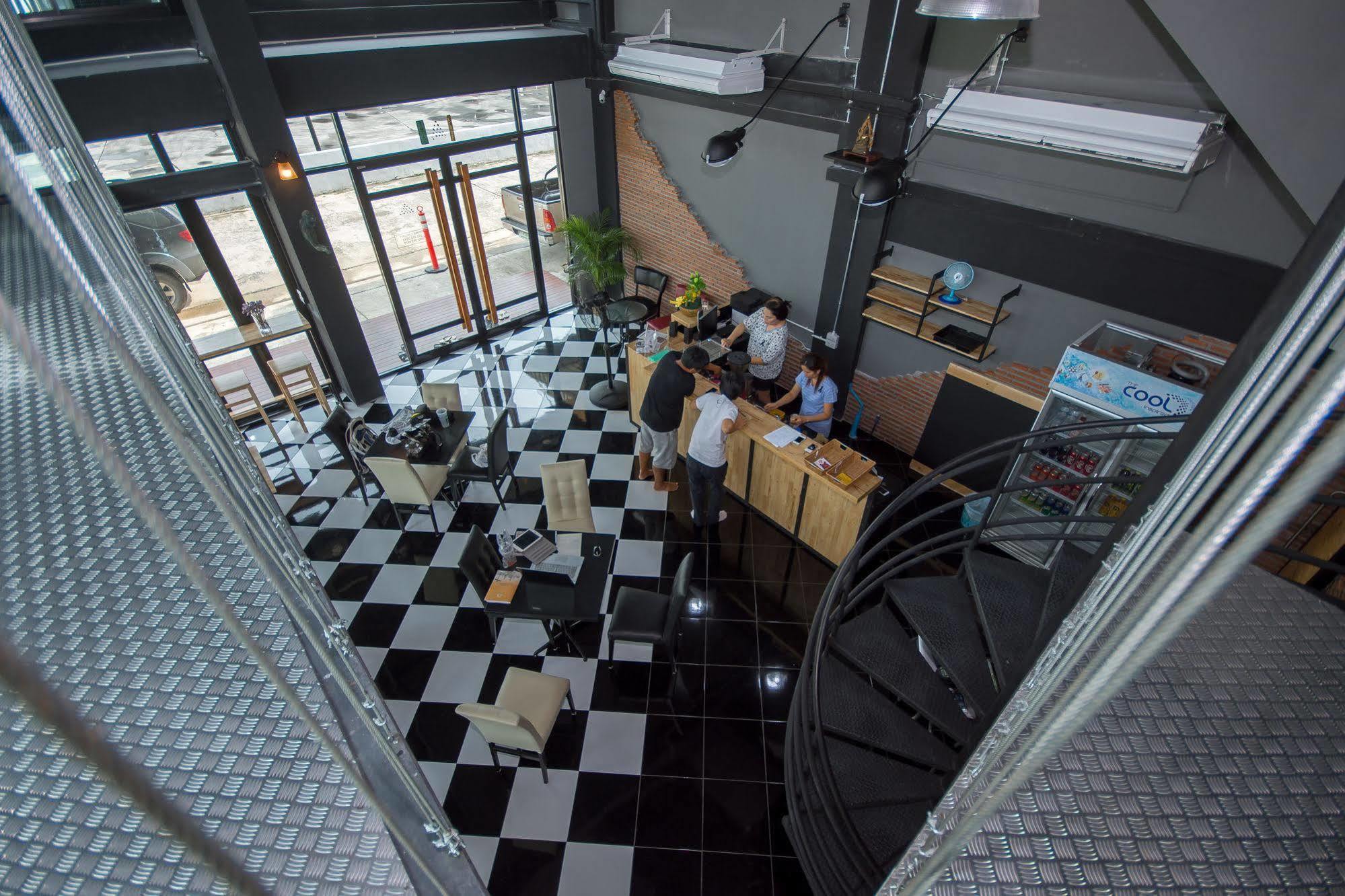 The Logbook Room And Cafe' Çonburi Dış mekan fotoğraf